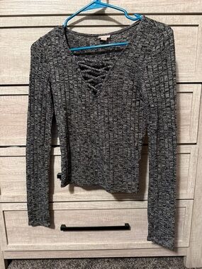 Cape Juby Charcoal Ribbed Lace-Up Long Sleeve Tee